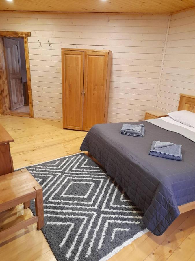 Hotel Berloga Pylypets Pilipets Zewnętrze zdjęcie