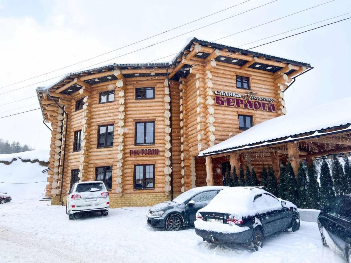 Hotel Berloga Pylypets Pilipets Zewnętrze zdjęcie