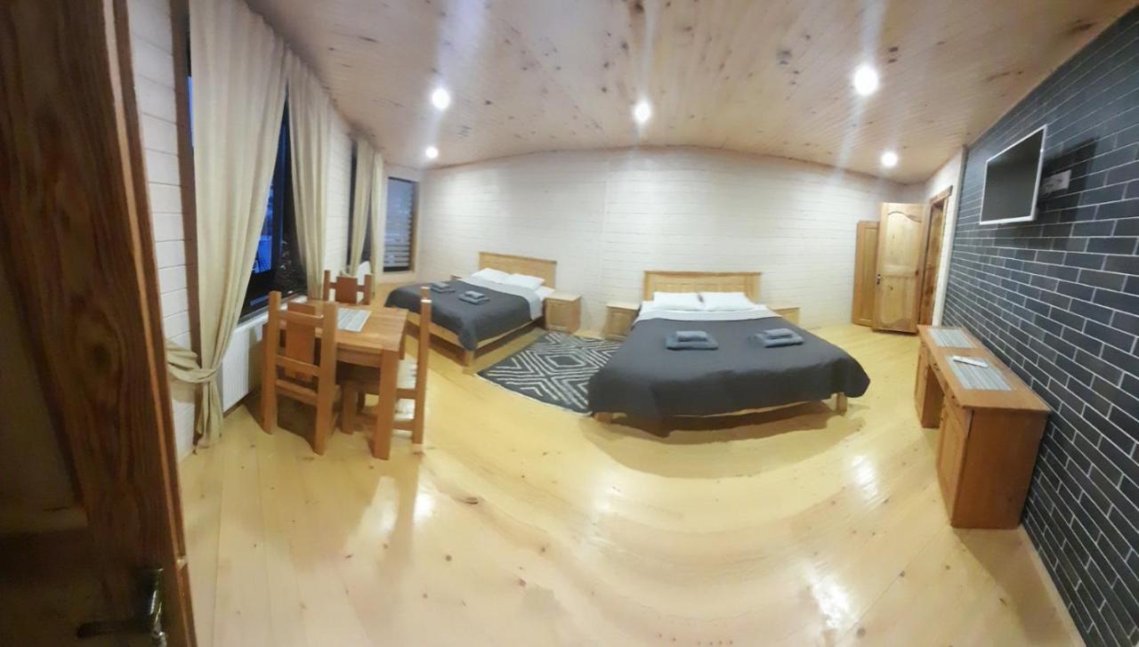 Hotel Berloga Pylypets Pilipets Zewnętrze zdjęcie