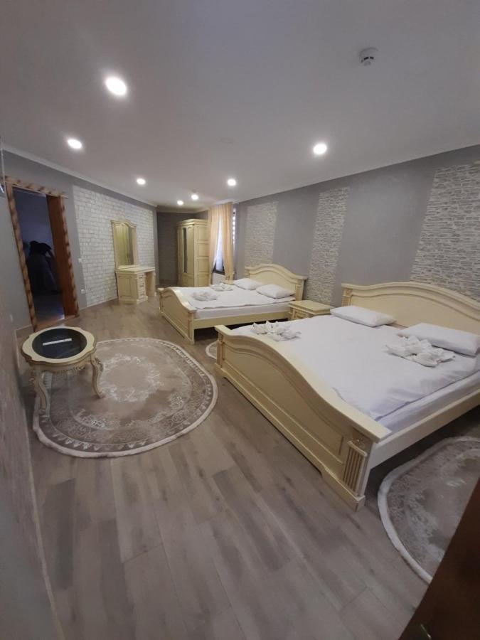 Hotel Berloga Pylypets Pilipets Zewnętrze zdjęcie