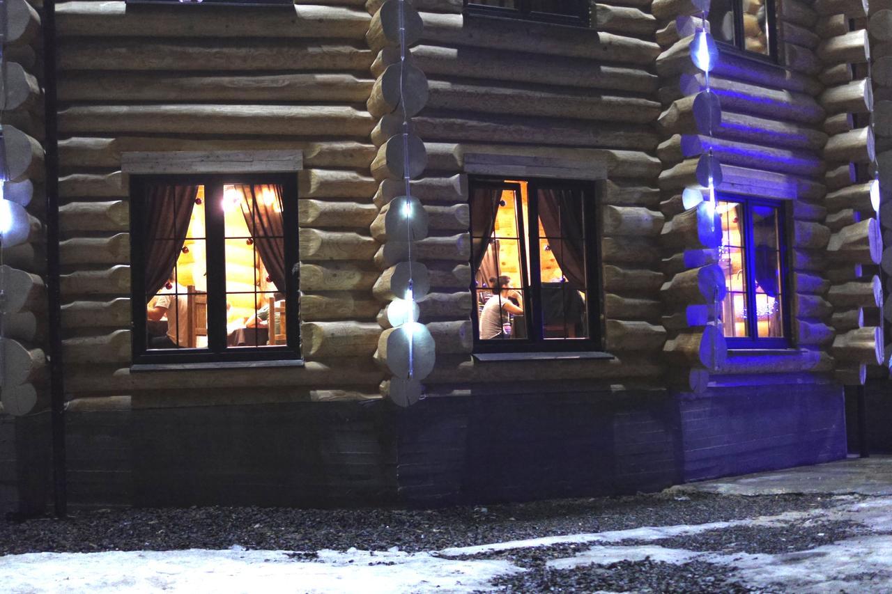 Hotel Berloga Pylypets Pilipets Zewnętrze zdjęcie